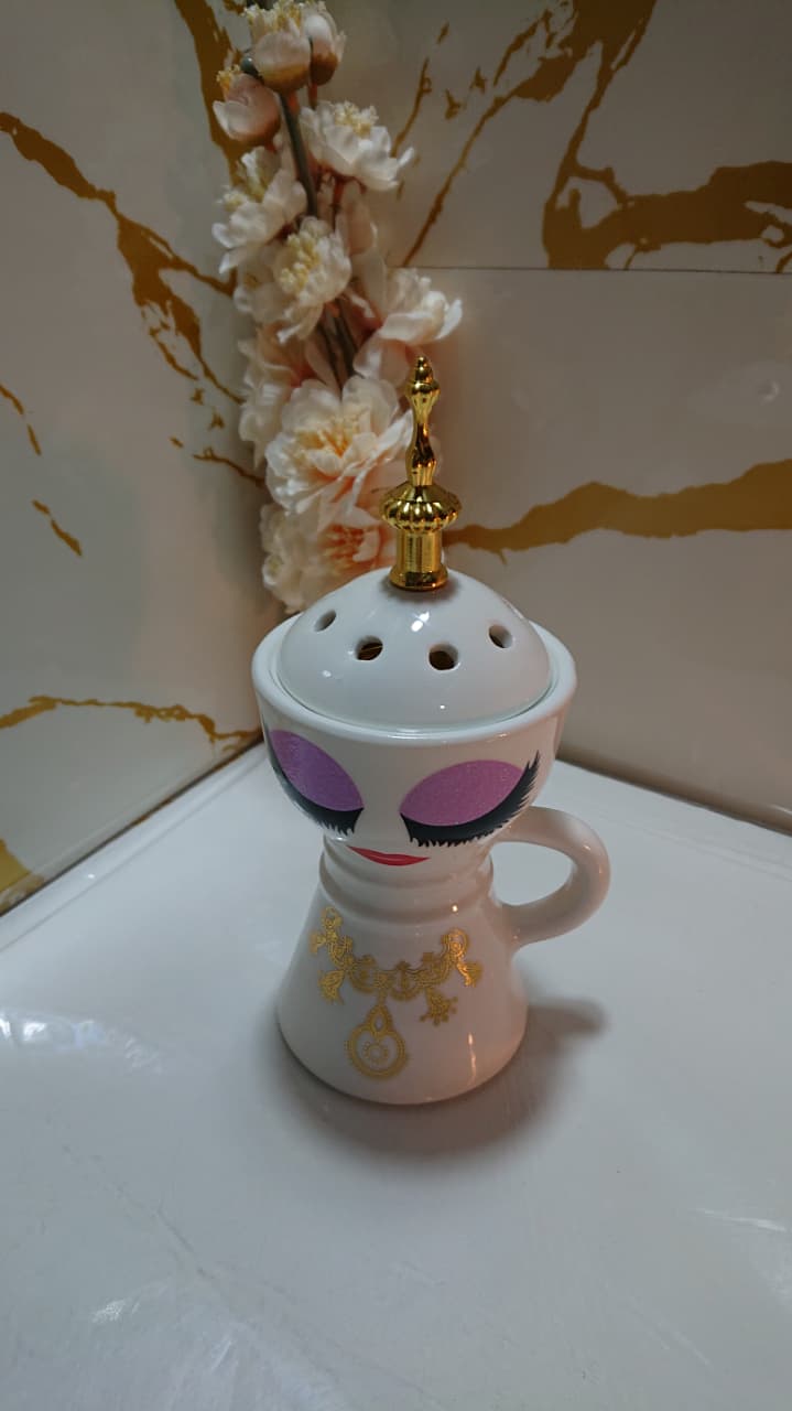 مبخرة سيراميك أنيقة بتصميم عصري وجذاب